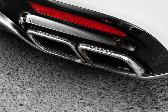 Mercedes-Benz S63 4 of 30