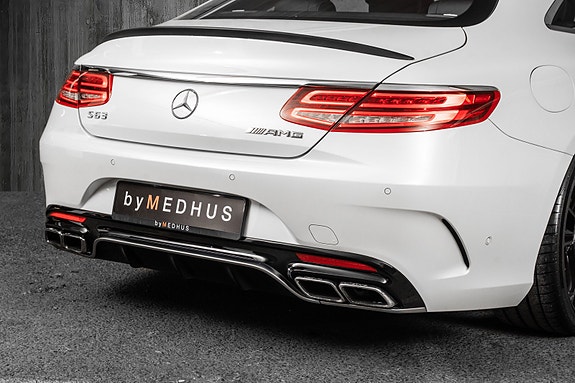 Mercedes-Benz S63 3 of 30