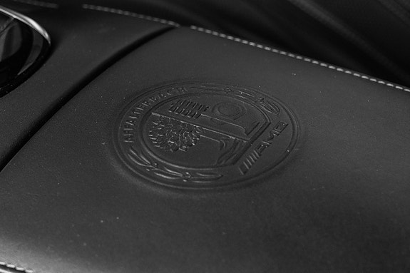 Mercedes-Benz S63 26 of 30