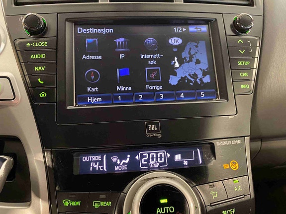 Toyota Prius 19 of 27