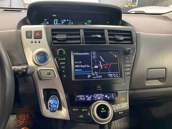 Toyota Prius 22 of 27