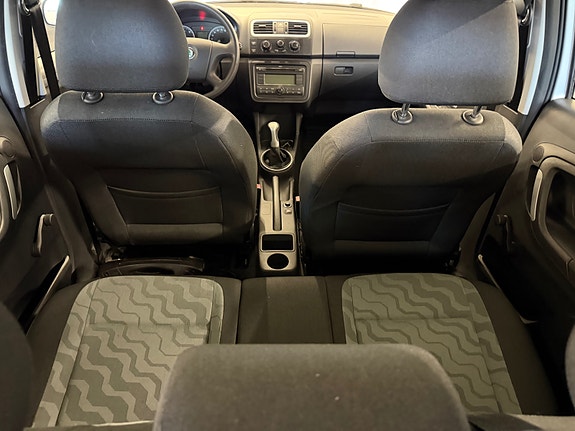 Skoda Fabia 12 of 30