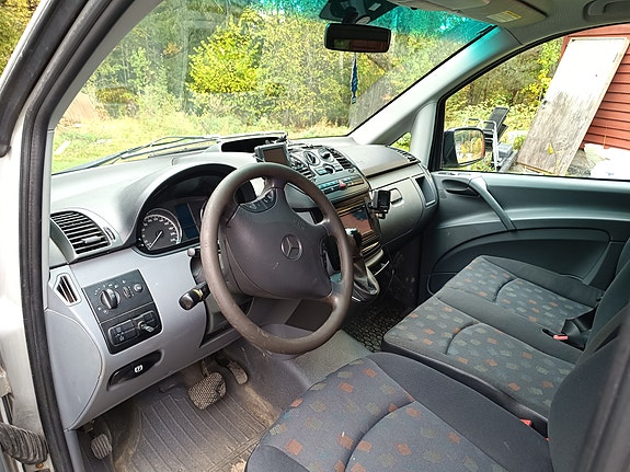 Mercedes-Benz Vito 115 13 of 30