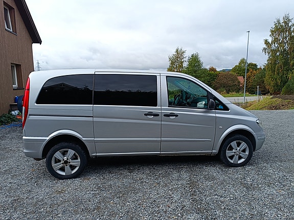 Mercedes-Benz Vito 115 2 of 30