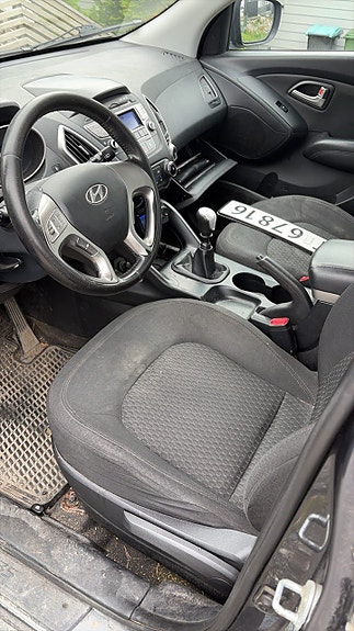 Hyundai ix35 10 of 14
