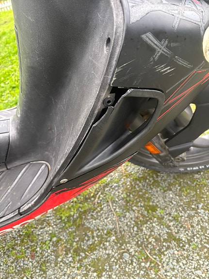 Aprilia SR 50 14 of 17
