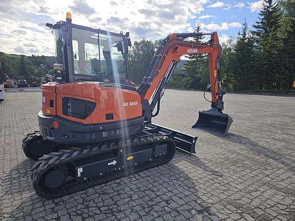 Atlas AC60UF 6 tonner Korthekker Fra Atlas GMBH i Tyskland 8 of 30