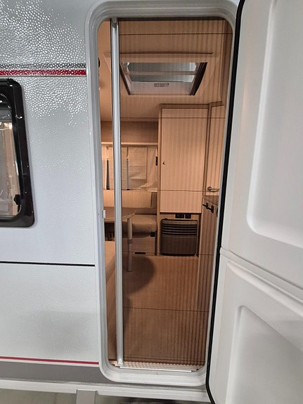 Bürstner Premio Life 430 TS MED LITIUM OG SOLCELLE. 5 of 28