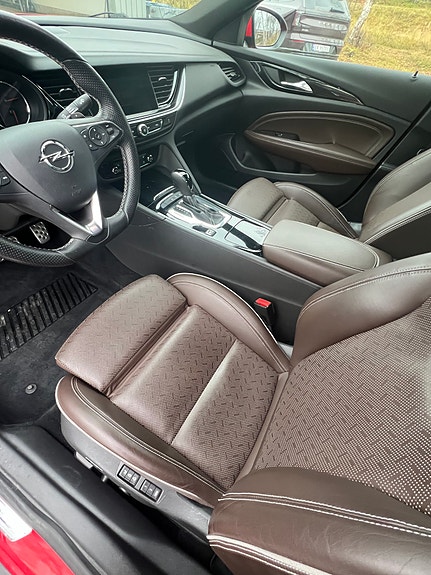 Opel Insignia 10 of 13