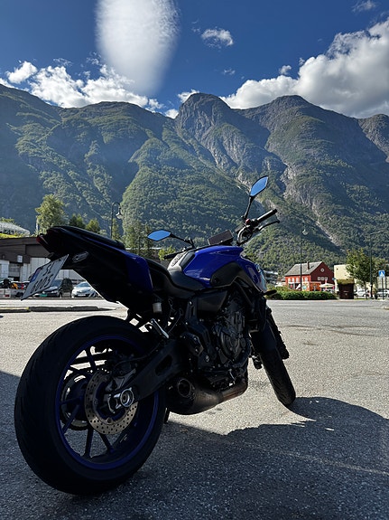 Yamaha MT-07 7 of 7
