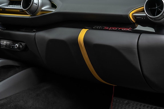 Ferrari 812 Superfast 28 of 30