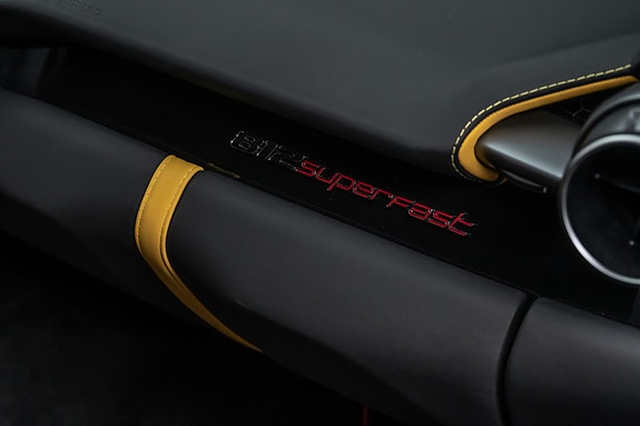 Ferrari 812 Superfast 27 of 30