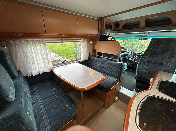 Dethleffs Premium Class 4 of 12