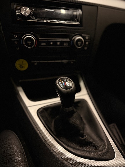 BMW 118d 17 of 25