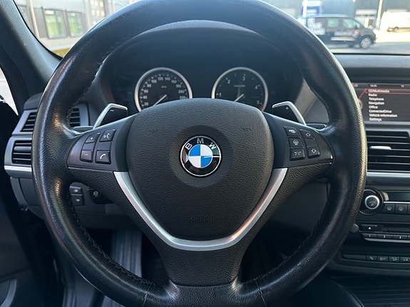 BMW X6 27 of 30