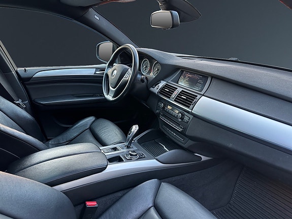 BMW X6 13 of 30