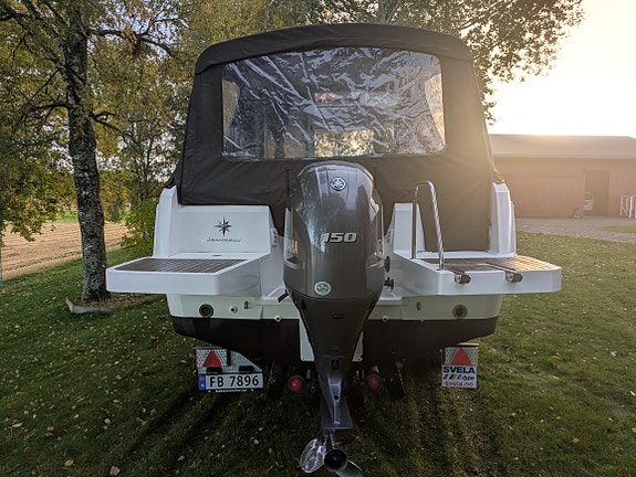 Jeanneau Merry Fisher 695 Cruiser 6 of 30