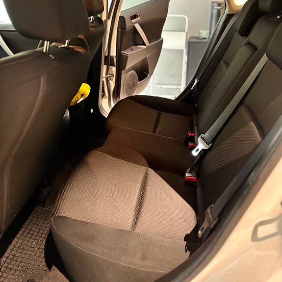 Mazda 3 14 of 19