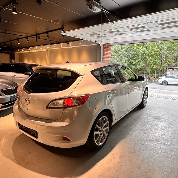 Mazda 3 4 of 19