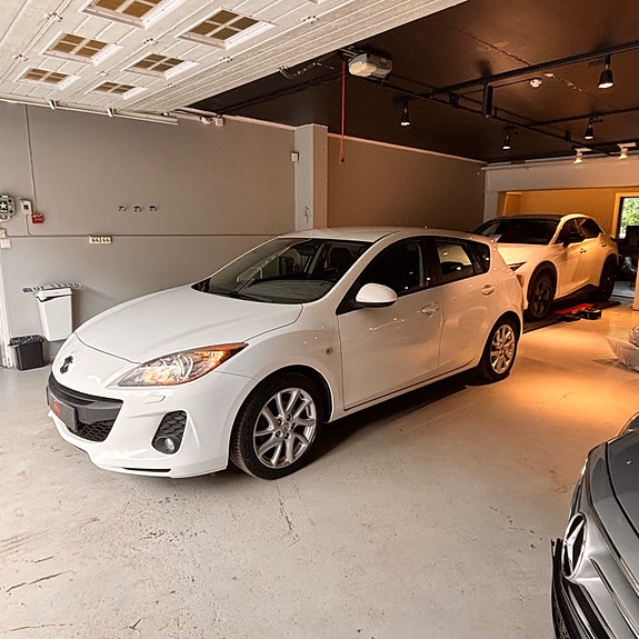 Mazda 3 5 of 19