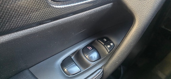 Nissan X-Trail 26 of 30