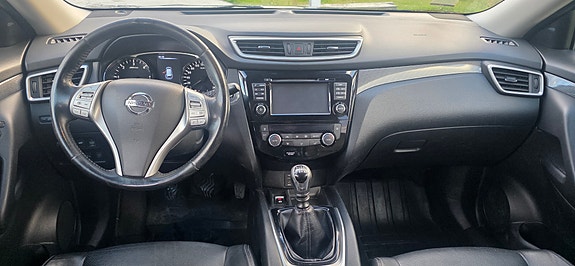 Nissan X-Trail 16 of 30