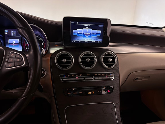 Mercedes-Benz GLC220 d 20 of 30