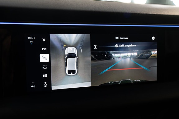 Porsche Macan 19 of 26