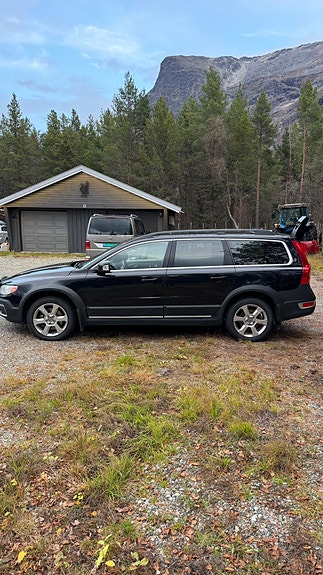 Volvo XC70 7 of 30