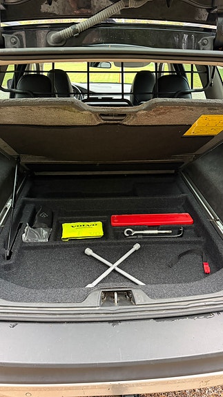 Volvo XC70 12 of 30