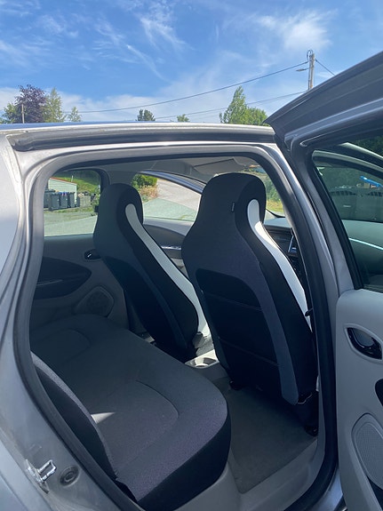 Renault Zoe 13 of 13