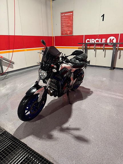 Yamaha MT-07 11 of 11
