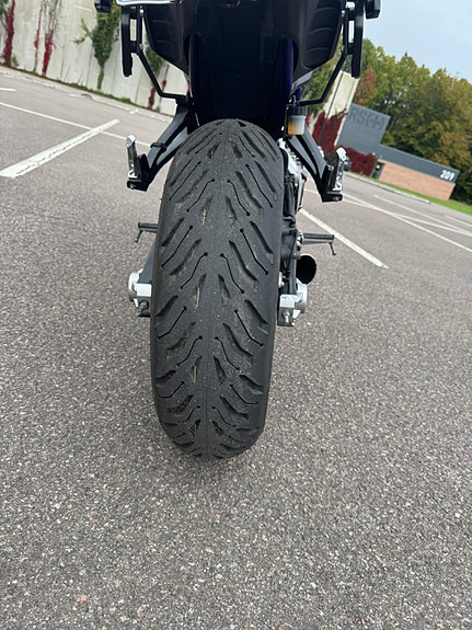 Yamaha MT-07 7 of 11