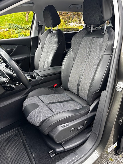 Peugeot 5008 6 of 30