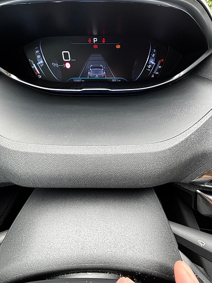 Peugeot 5008 16 of 30