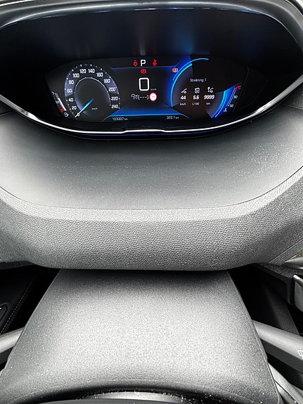 Peugeot 5008 21 of 30