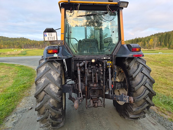 Valtra 900 5 of 16