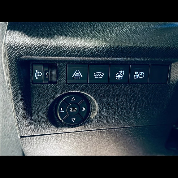 Citroen E-C4 10 of 20