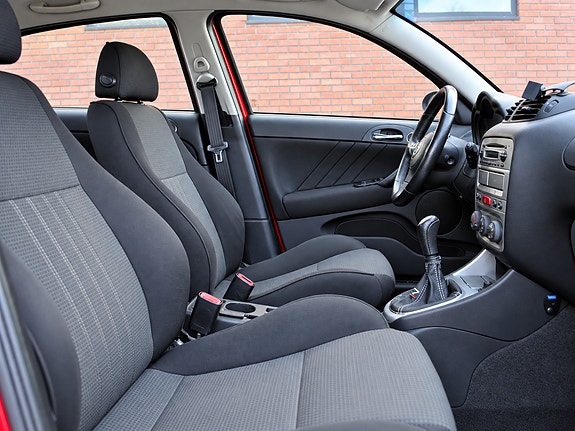 Alfa Romeo 147 14 of 15