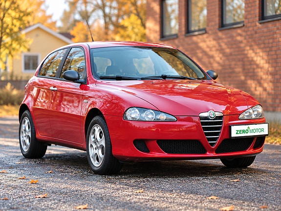 Alfa Romeo 147 3 of 15