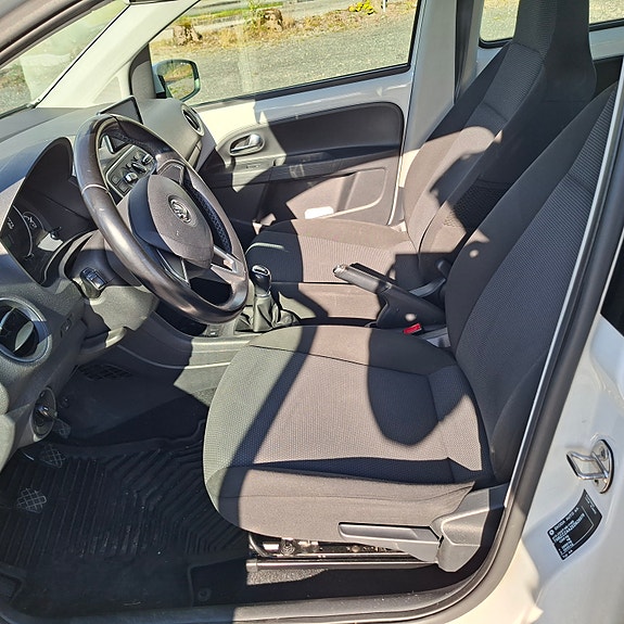 Skoda Citigo 4 of 12