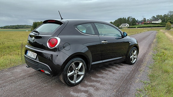 Alfa Romeo MiTo 5 of 18