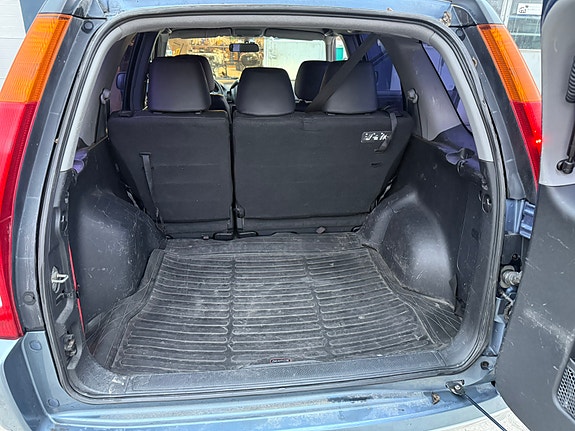 Honda CR-V 12 of 18