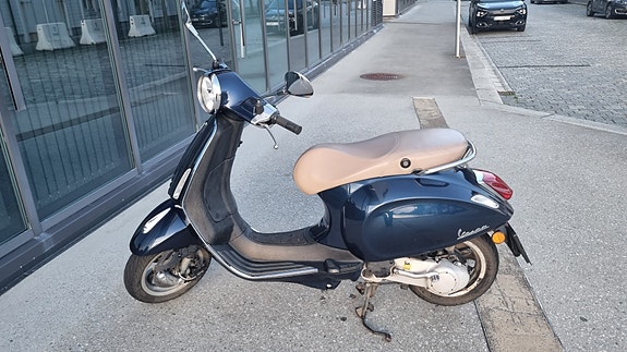 Vespa Primavera 50 5 of 14