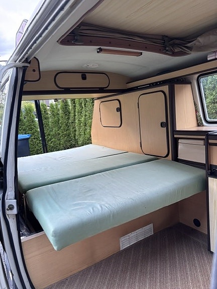 Volkswagen Transporter 14 of 15