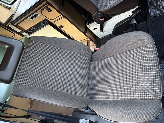 Volkswagen Transporter 5 of 15