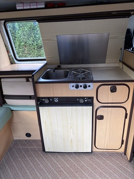 Volkswagen Transporter 6 of 15