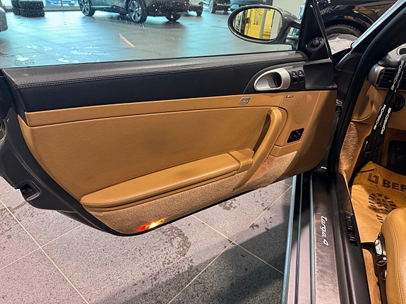 Porsche 911 7 of 13