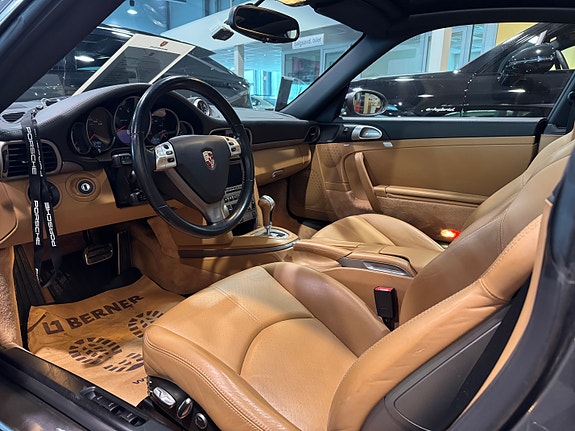 Porsche 911 8 of 13