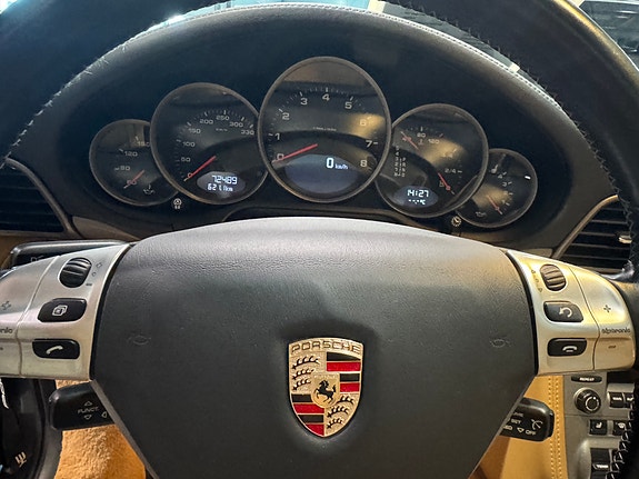 Porsche 911 10 of 13